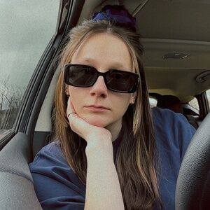 Meet your Posher, Marissa